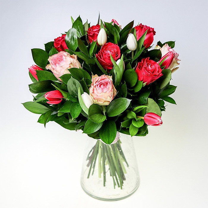 Kytica z tulipánov a ruží - Lina